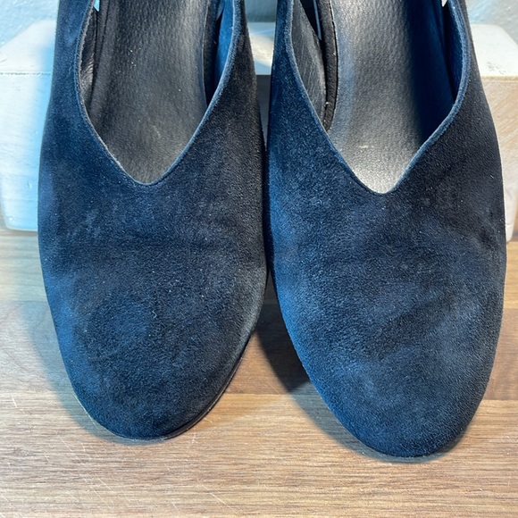 Eileen Fisher Suede Chic Minimal Sling Back Stacked Heel Round Toe Size 8.5 - Picture 4 of 14